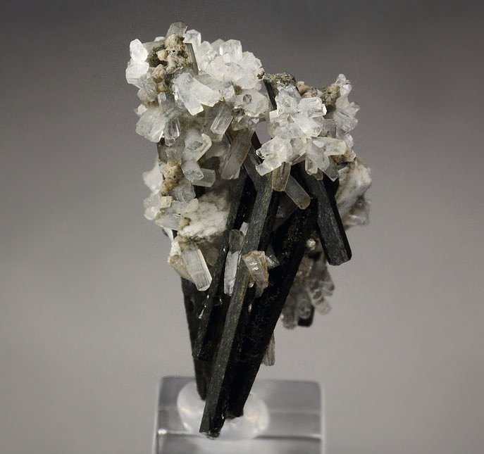 NATROLITE, AEGIRINE, MICROCLINE