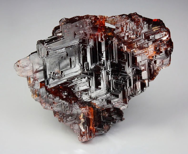 gem GARNET var. SPESSARTINE skeletal - floater