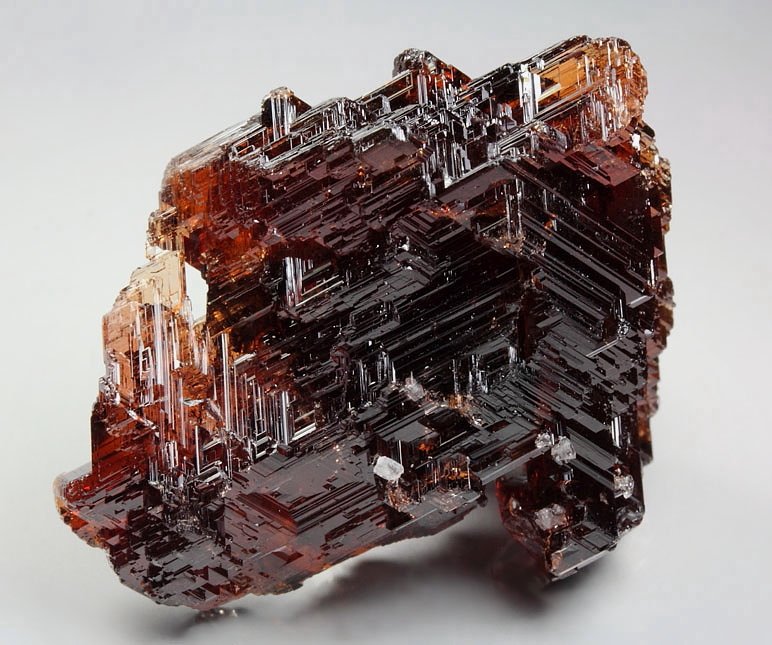 gem GARNET var. SPESSARTINE skeletal - floater