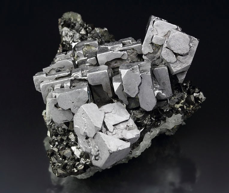 skeletal GALENA, SPHALERITE, QUARTZ