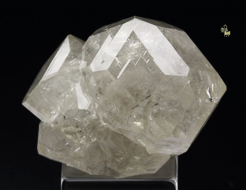 colorless gem GARNET var. GROSSULAR