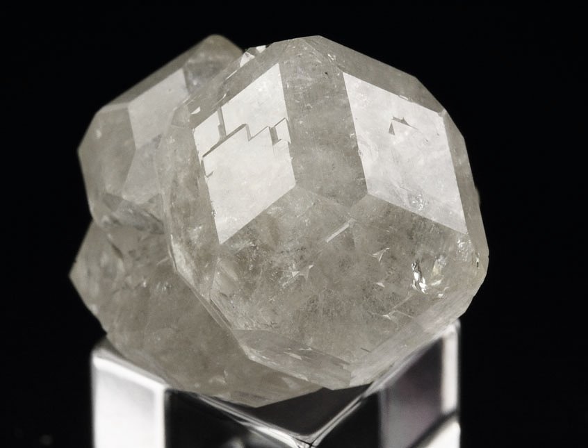 colorless gem GARNET var. GROSSULAR