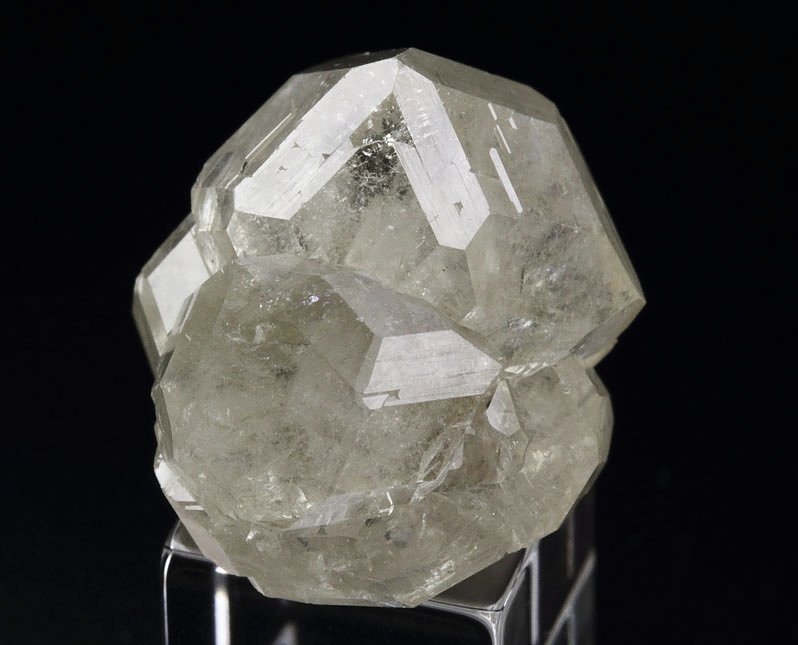 colorless gem GARNET var. GROSSULAR