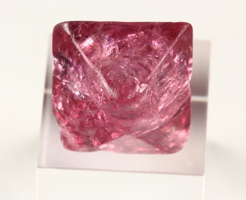 gem SPINEL