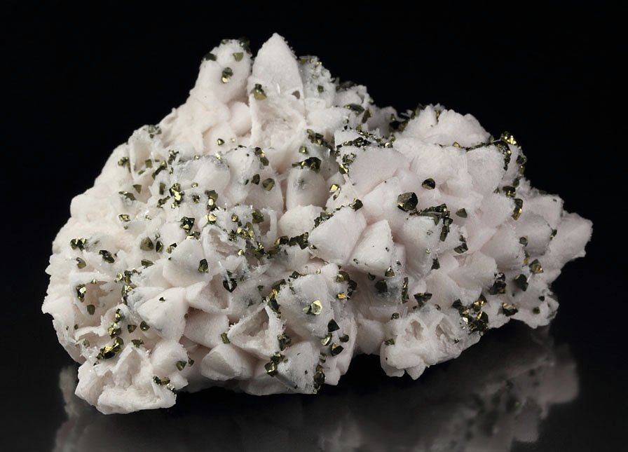 CALCITE epimorph, CHALCOPYRITE, QUARTZ