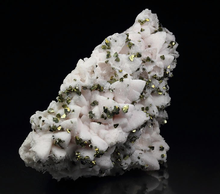 CALCITE epimorph, CHALCOPYRITE, QUARTZ