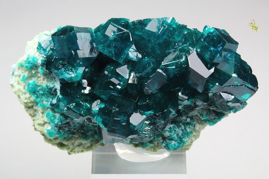 gem DIOPTASE