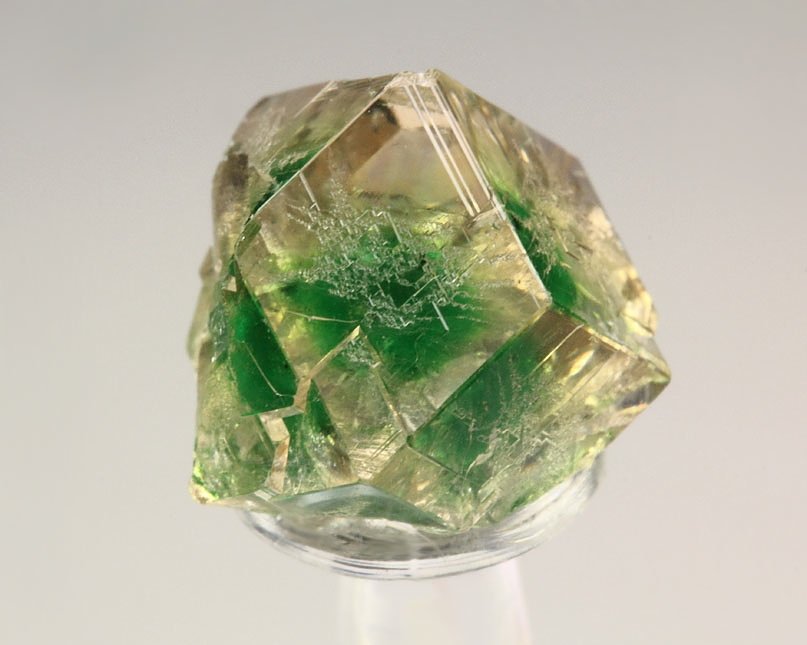 gem GARNET var. GROSSULAR with GREEN CHROMIAN PHANTOM