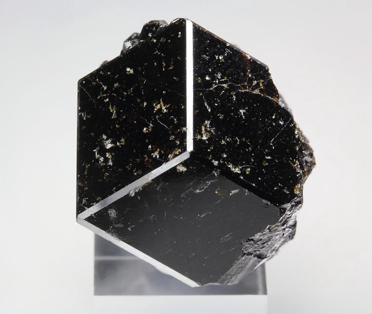 GARNET var. ANDRADITE var. MELANITE