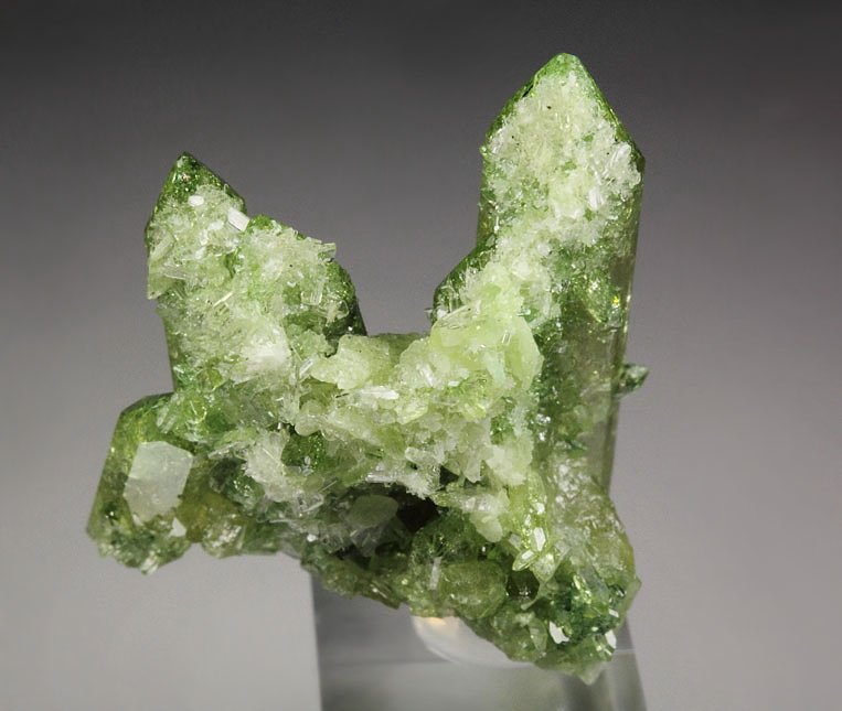 gem VESUVIANITE