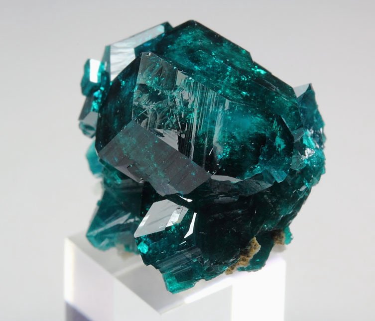 gem DIOPTASE, CALCITE