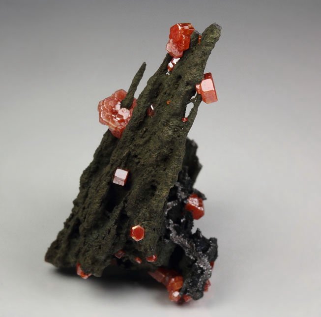 VANADINITE, GOETHITE