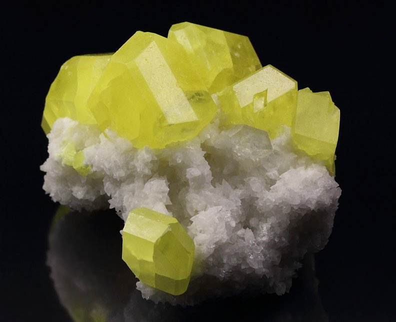 SULPHUR, ARAGONITE