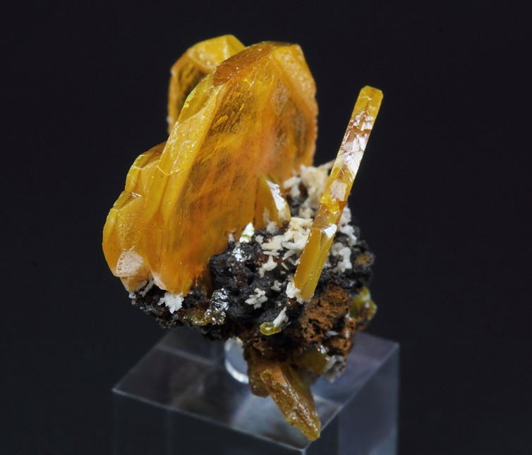 WULFENITE