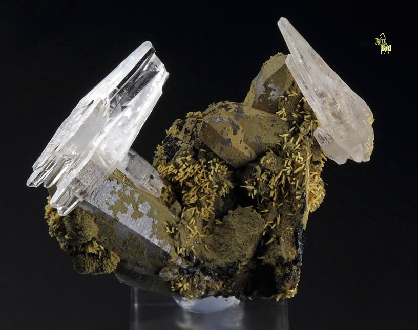 ARAGONITE, QUARTZ