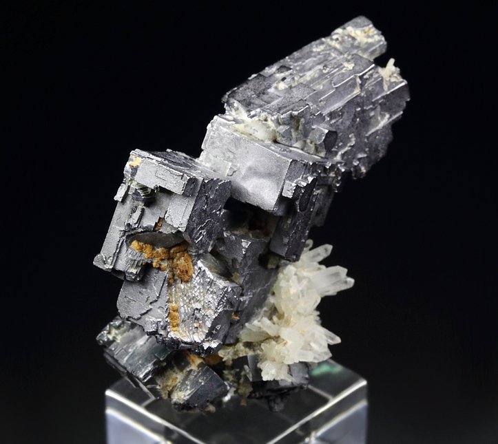 skeletal GALENA, QUARTZ