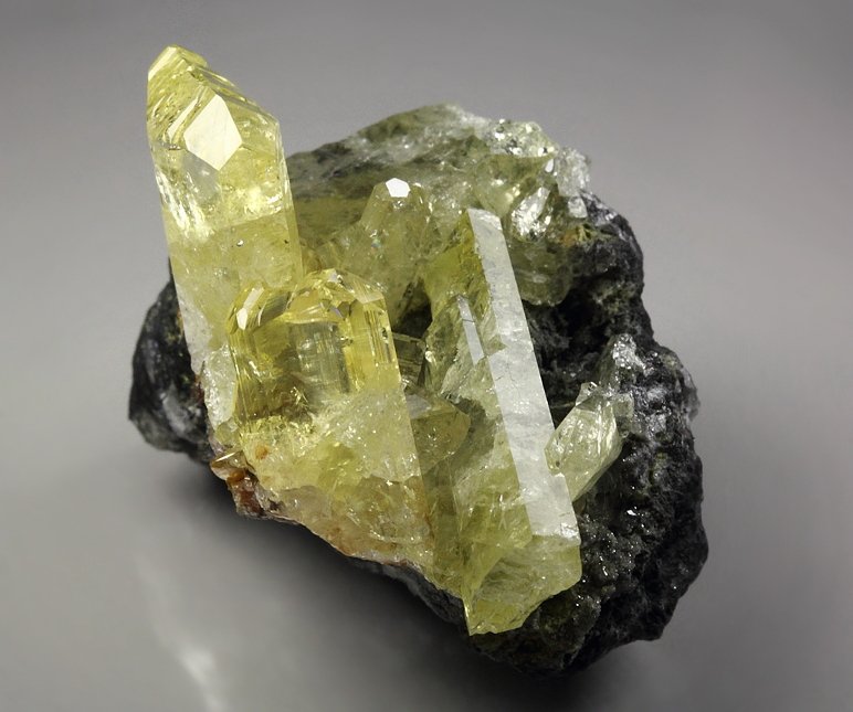 gem ANGLESITE