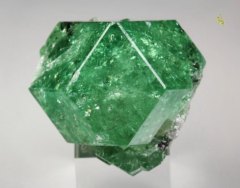 gem GARNET var. GROSSULAR var. TSAVORITE