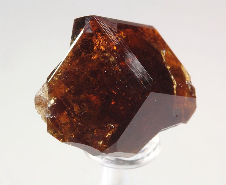 gem GARNET var. GROSSULAR