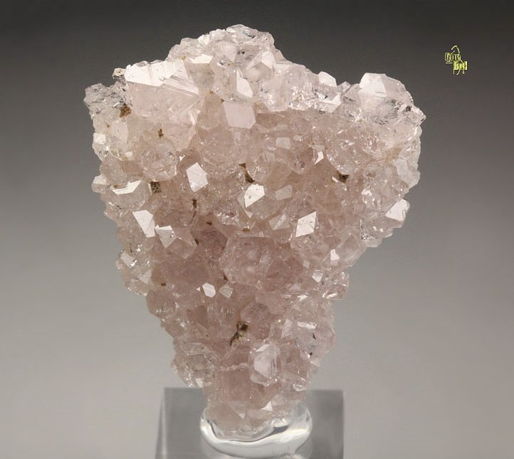 gem PINK GARNET var. GROSSULAR