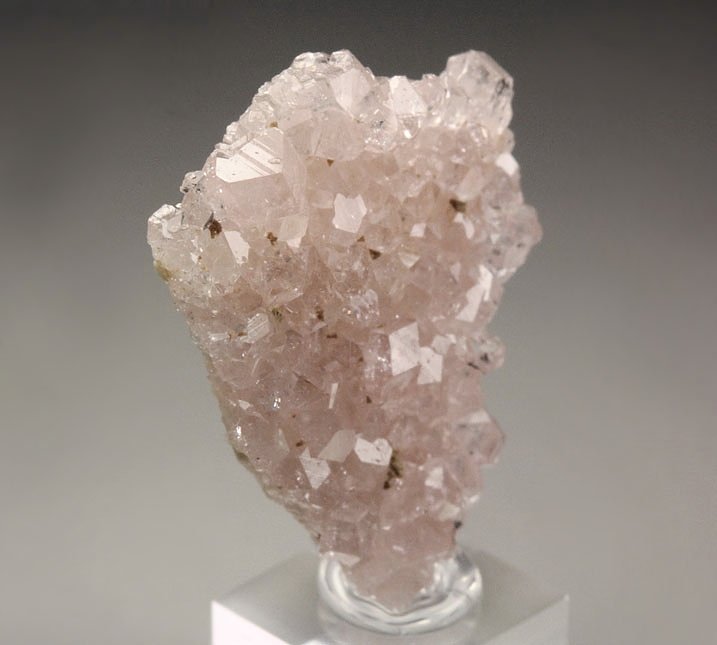 gem PINK GARNET var. GROSSULAR