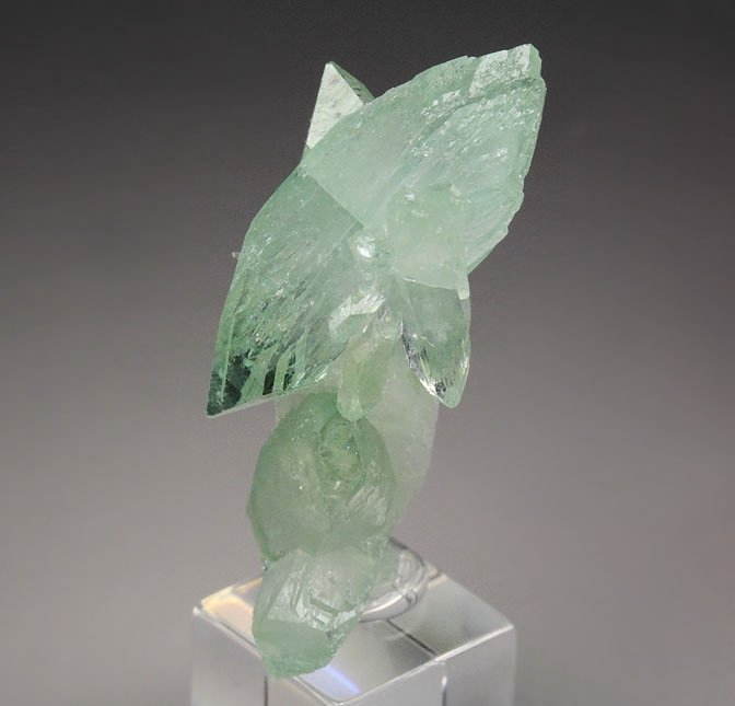 gemmy FLUORAPOPHYLLITE-(K) bi-terminated, STILBITE