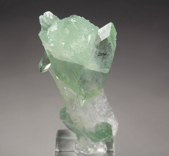 gemmy FLUORAPOPHYLLITE-(K) bi-terminated, STILBITE