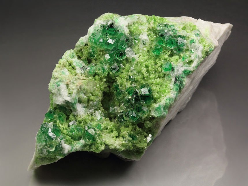 gem GARNET var. GROSSULAR with GREEN CHROMIAN PHANTOMS, DIOPSIDE, CHROMITE