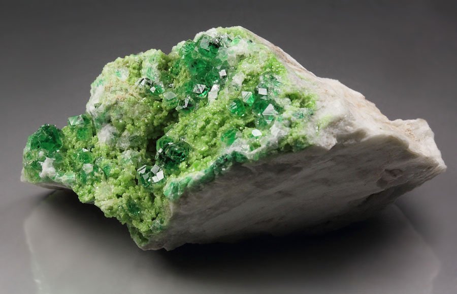 gem GARNET var. GROSSULAR with GREEN CHROMIAN PHANTOMS, DIOPSIDE, CHROMITE