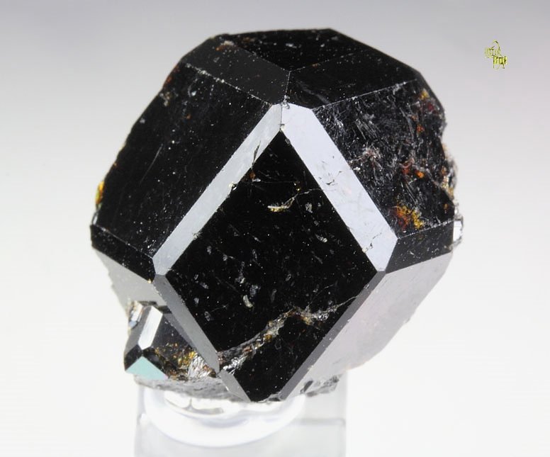 GARNET var. ANDRADITE var. MELANITE