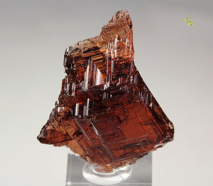 gem GARNET var. SPESSARTINE