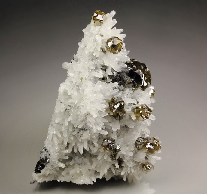 gem SPHALERITE var. CLEIOPHANE, QUARTZ