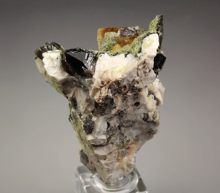 CHABAZITE, EPIDOTE, QUARTZ var. SMOKY, ORTHOCLASE