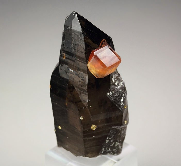 gem GARNET var. SPESSARTINE, QUARTZ var. SMOKY