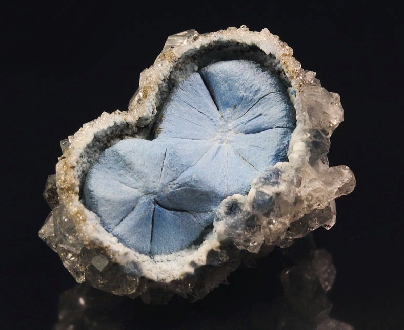 SHATTUCKITE, QUARTZ