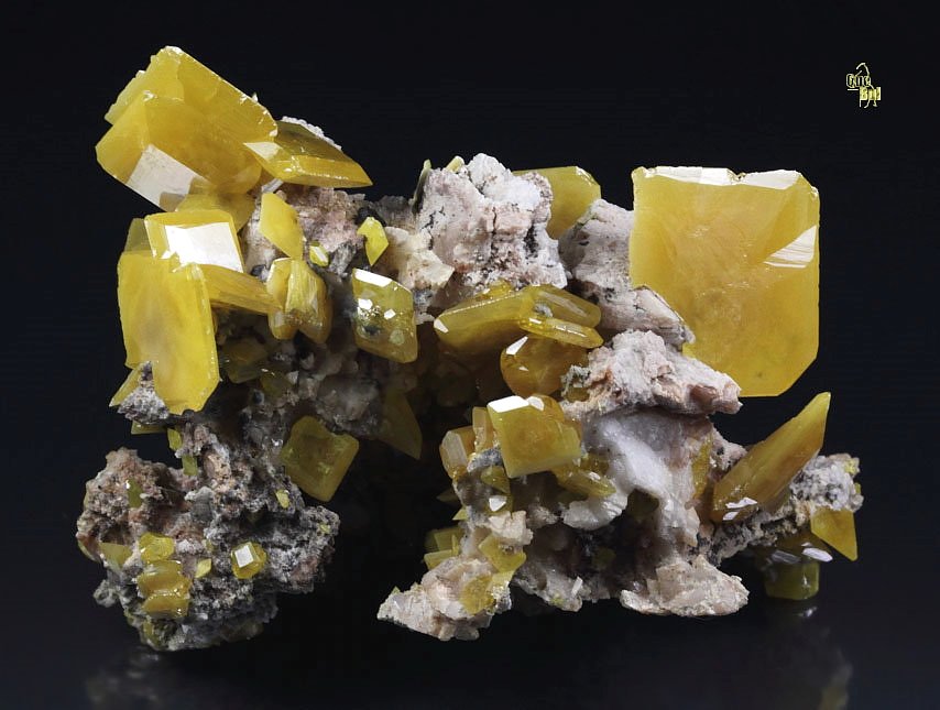 WULFENITE