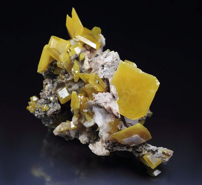 WULFENITE