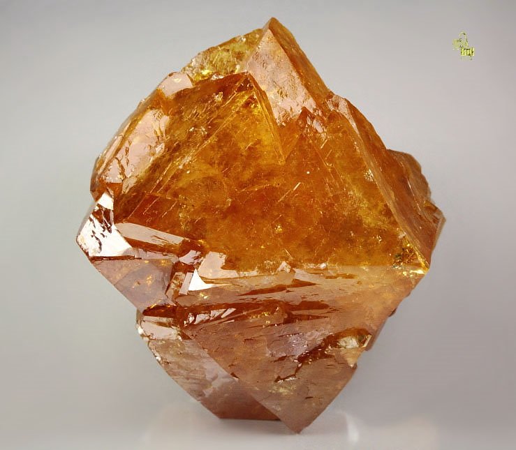 gem SCHEELITE