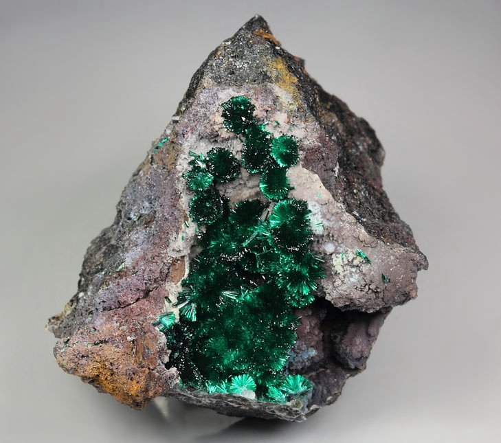 BROCHANTITE