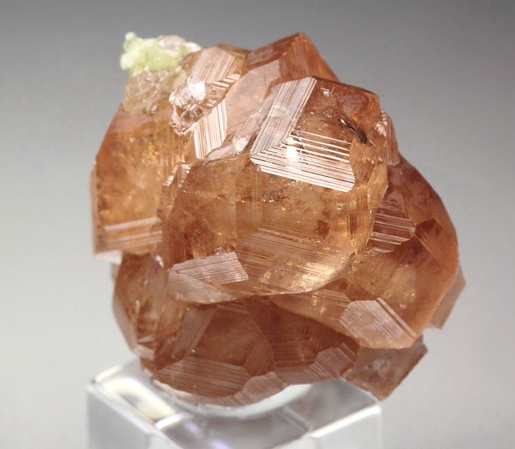 gem GARNET var. GROSSULAR, DIOPSIDE