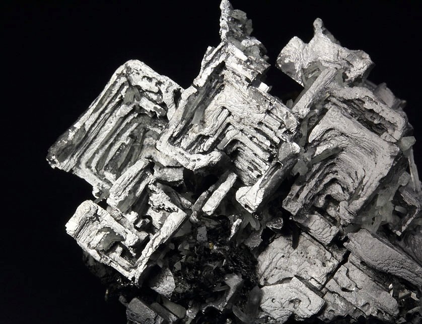 new find - skeletal GALENA, QUARTZ, SPHALERITE