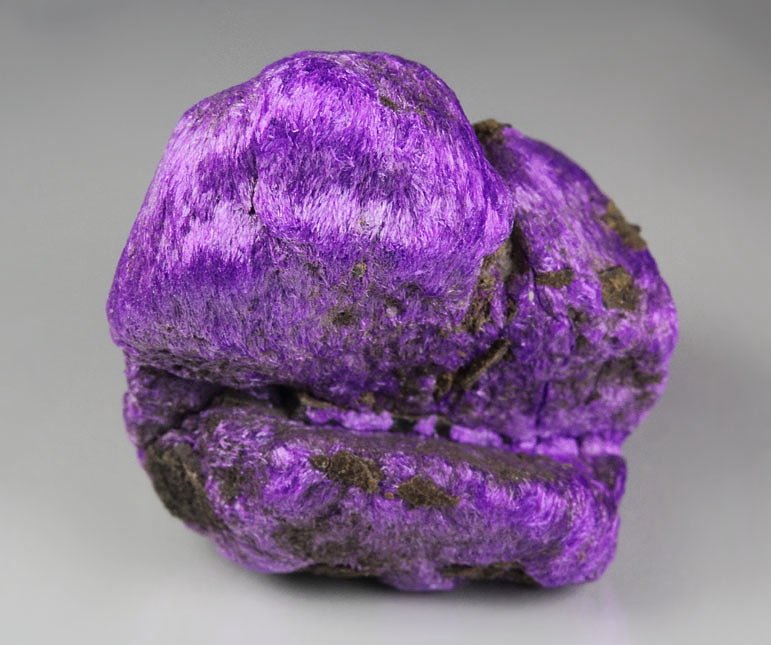 crystallized SUGILITE