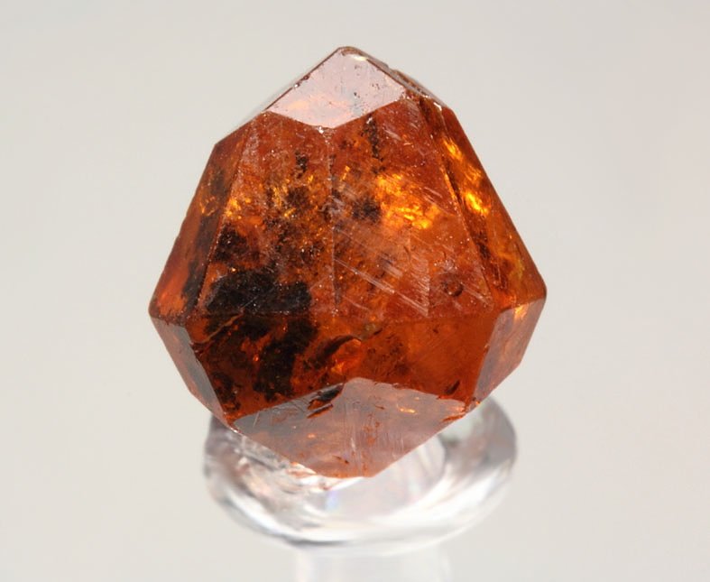 gem GARNET var. SPESSARTINE