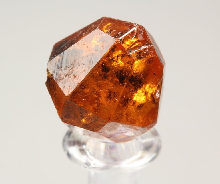 gem GARNET var. SPESSARTINE