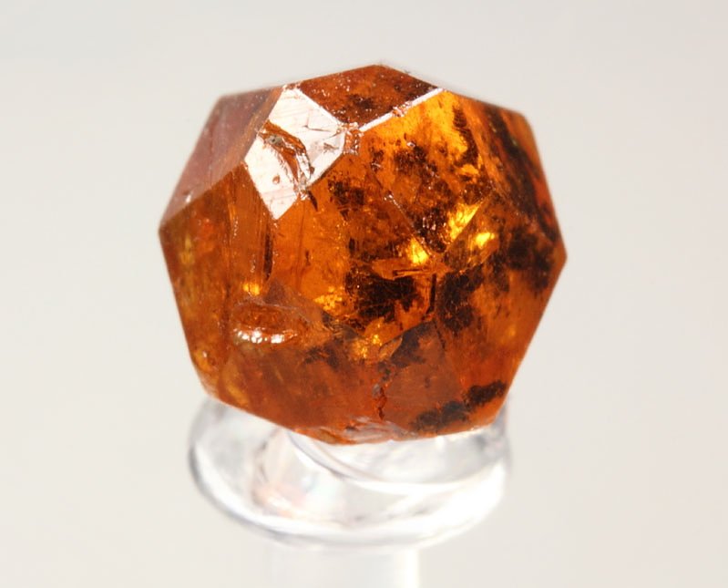 gem GARNET var. SPESSARTINE