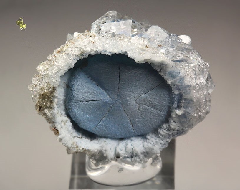 SHATTUCKITE, QUARTZ