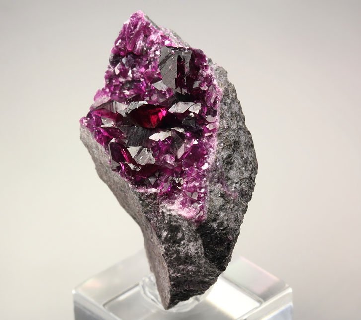 gem CHROMIAN CLINOCHLORE - KAMMERERITE