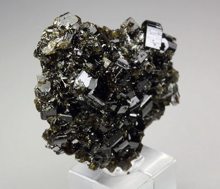 VESUVIANITE