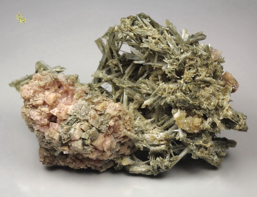 ELPIDITE, SERANDITE