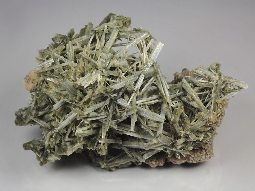 ELPIDITE, SERANDITE